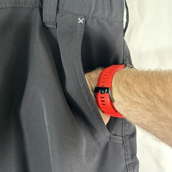 Wrangler Cargo Shorts Men's 48 Black Zip Pockets Button Zip Lightweight - Picture 3 of 10